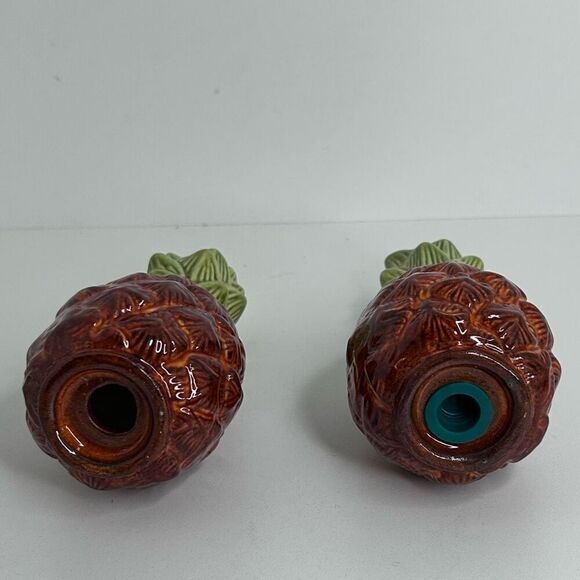 Vintage Pineapple Salt And Pepper Shakers Set 5.5" Brown Green Glazed Ceramic - Picture 4 of 6